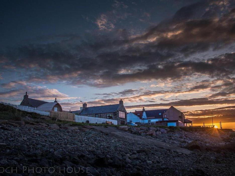 Pew With A View - Seafront Cottages Sandhaven Экстерьер фото