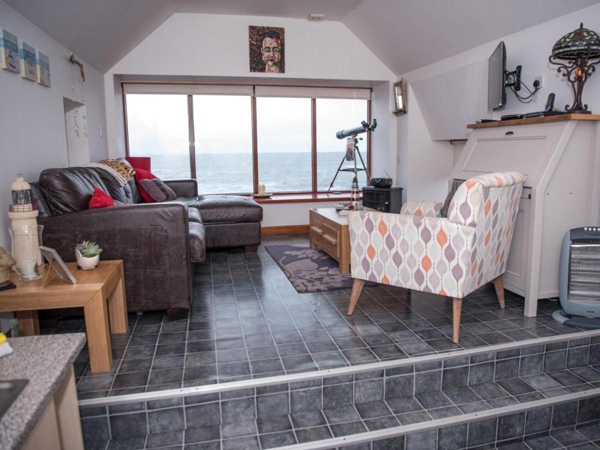 Pew With A View - Seafront Cottages Sandhaven Экстерьер фото