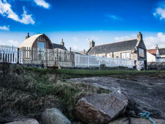 Pew With A View - Seafront Cottages Sandhaven Экстерьер фото
